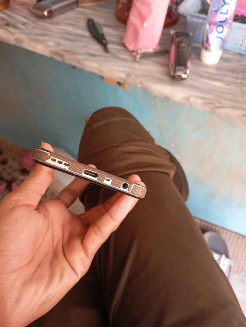 OPPO A38 4