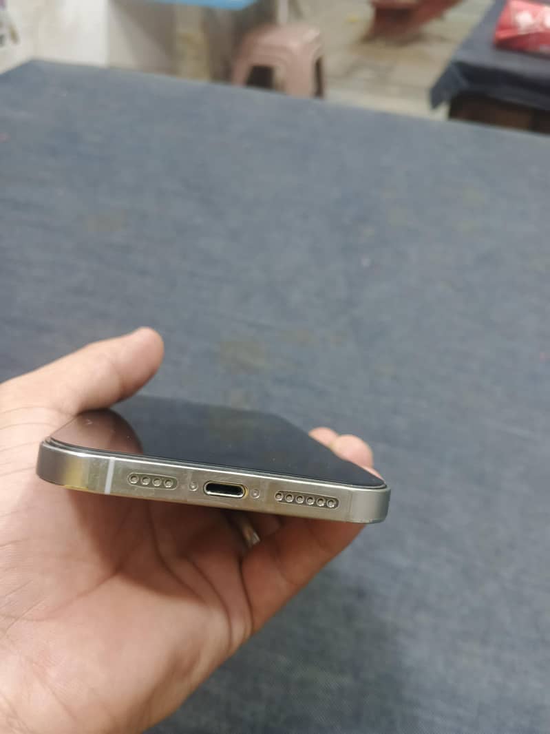 Apple iPhone 13 Pro Max 9