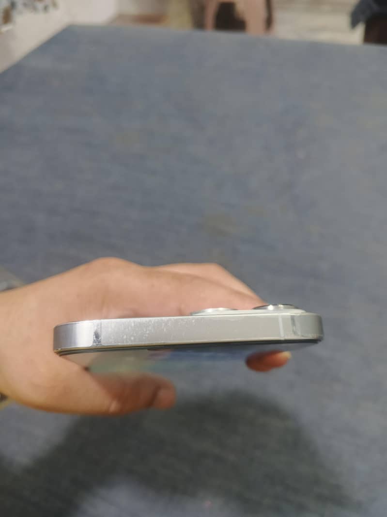 Apple iPhone 13 Pro Max 10