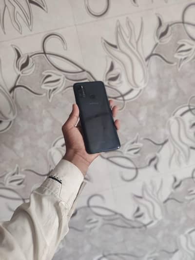 Infinix Hot 9 Play