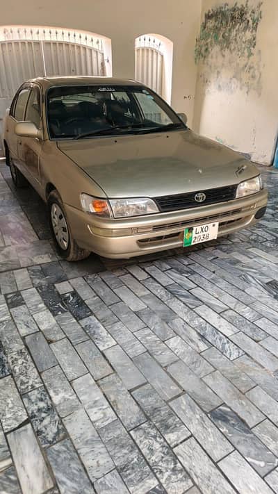 Toyota Corolla 2000