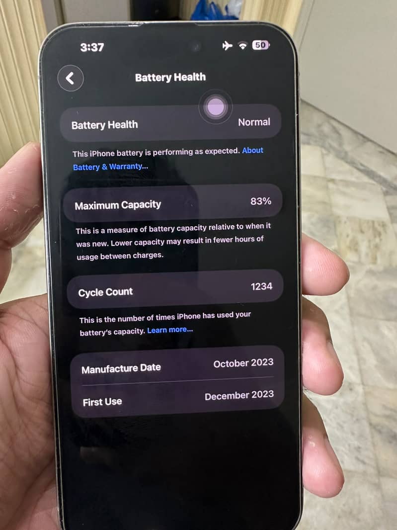 Apple iPhone 15 Pro Max 4