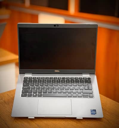 dell latitude 5320 all ok 16/256gb touch 3 hours battery backup