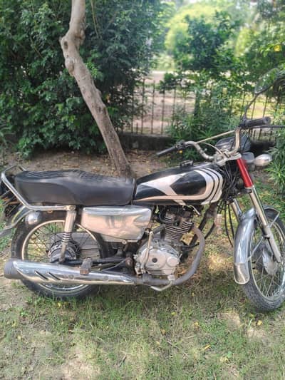 Honda 125 Available for sale in lahore