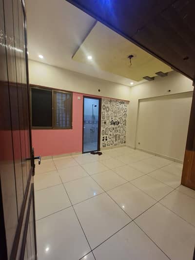 1ST FLOOR 3BED DD FLAT AVAILABLE FOR SALE IN BLOCK-7 GULISTAN-E-JAUHAR KARACHI