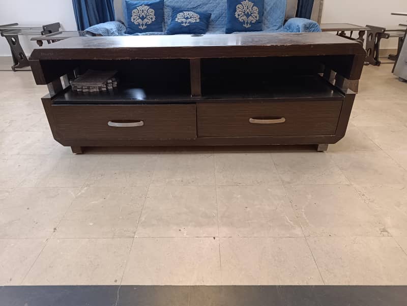 Tv console 0