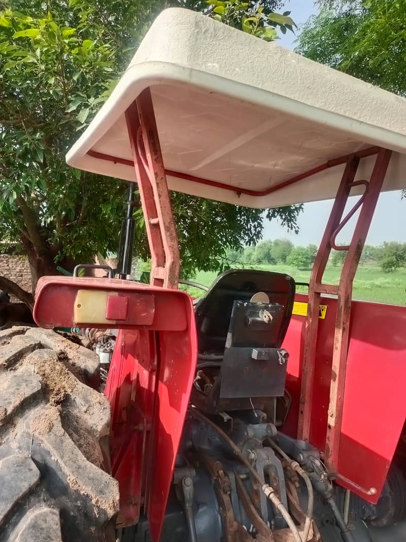 MF 260 tractor 1