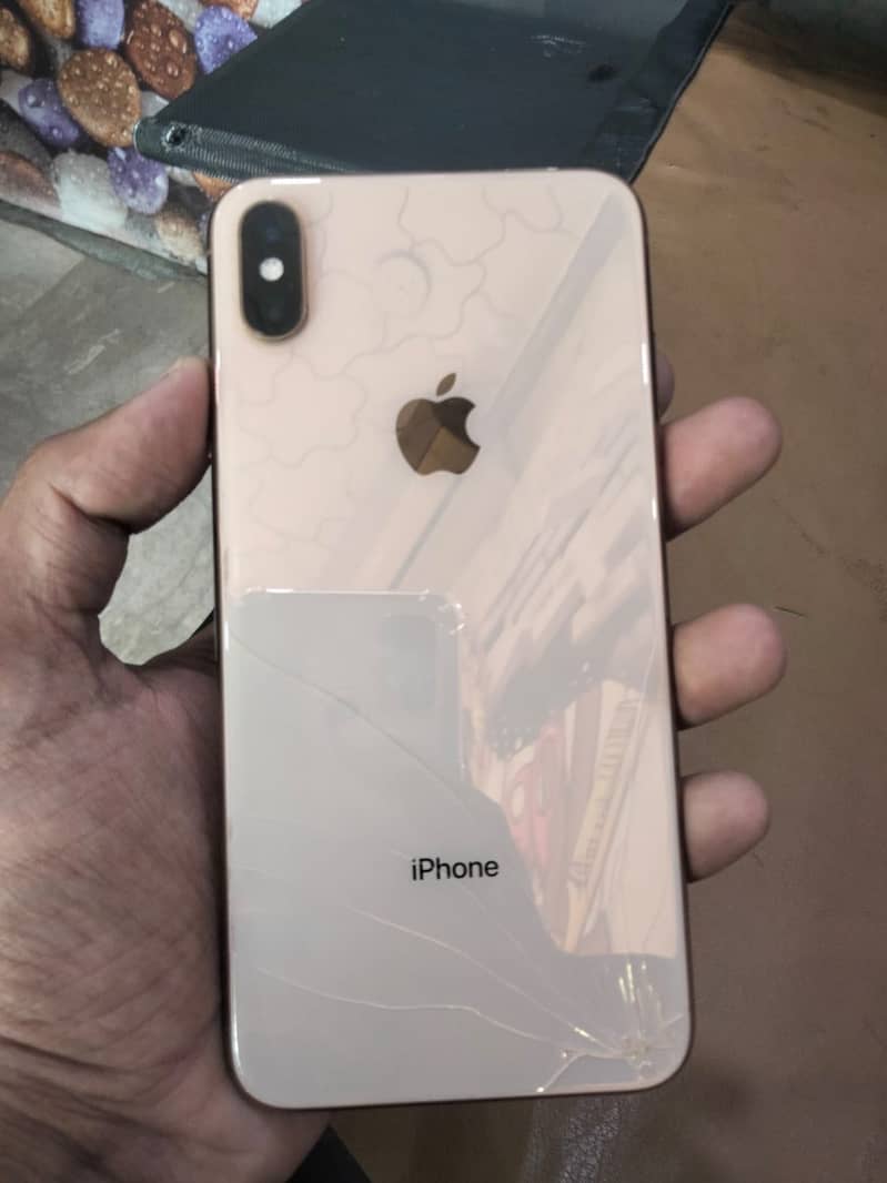 iPhone XS Max 0