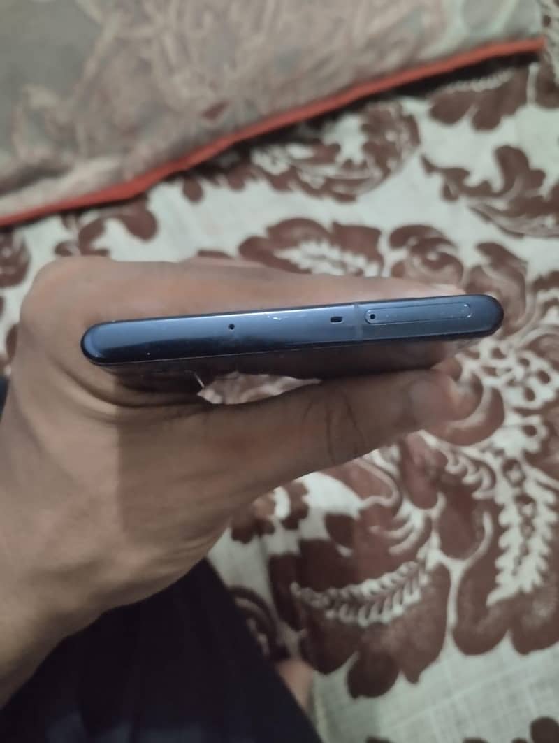 Samsung Mobile Note 10 Plus 4