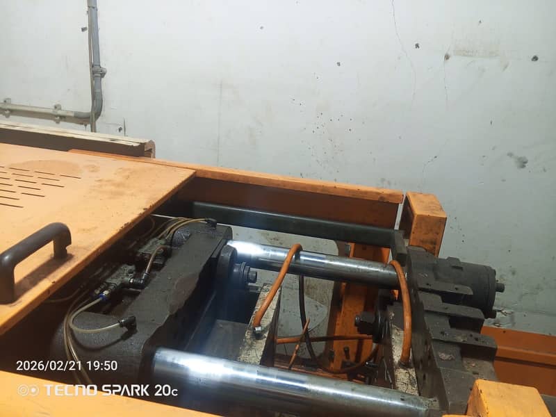 Injection moulding 6
