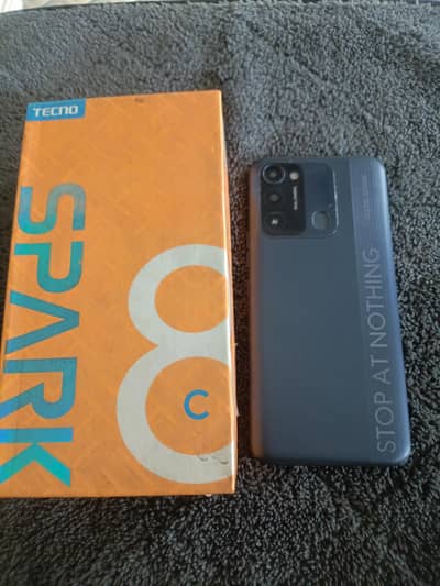 Tecno Spark 8C