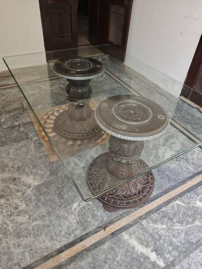 Dining Table – Good Condition