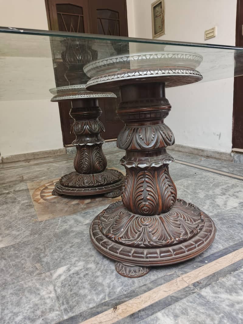 Dining Table – Good Condition 3
