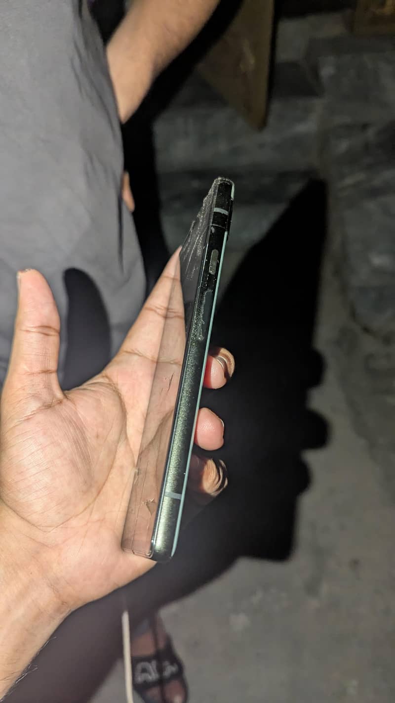 Google Pixel 6a 3