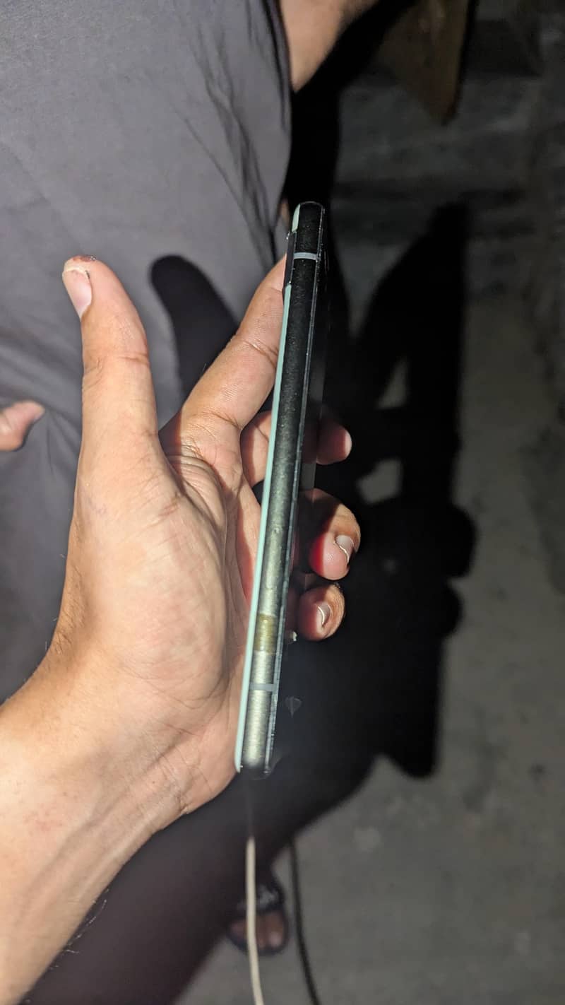 Google Pixel 6a 4