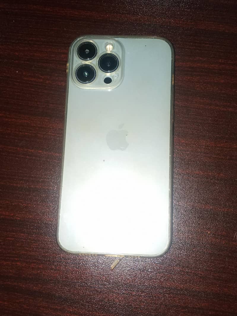 Apple iPhone 13 Pro Max 0