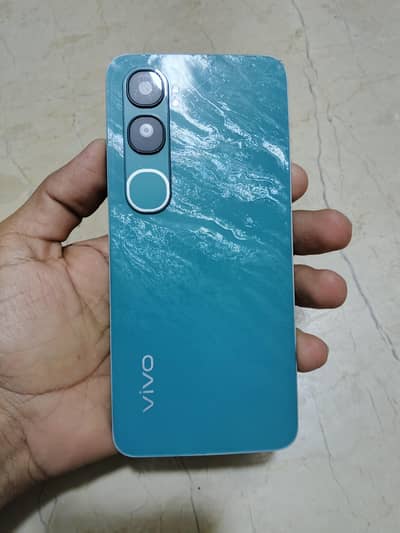 Vivo v40 lite 5G 8gb 256gb only mobile pta approved exchange possible