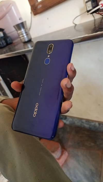 OPPO F11