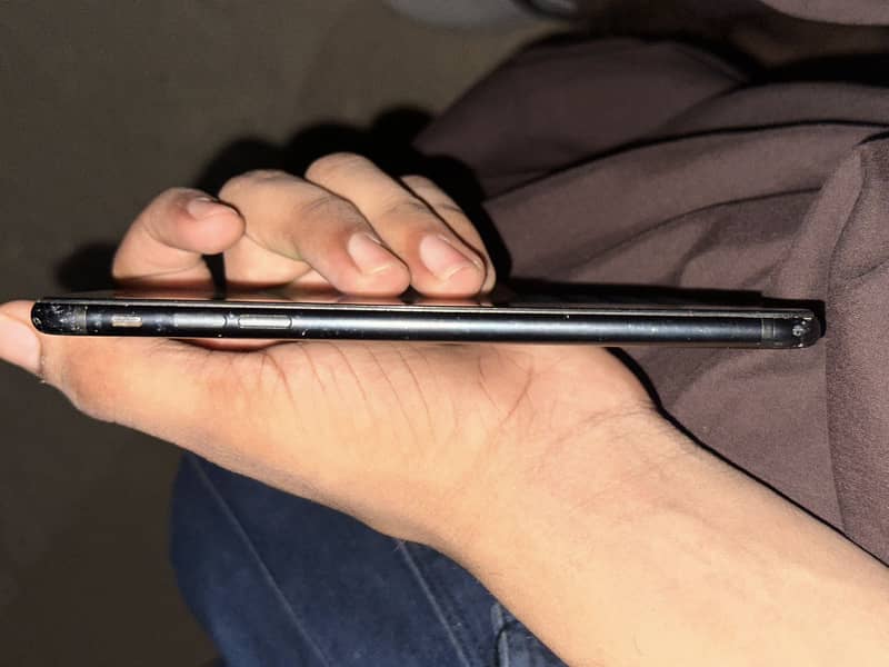 Apple iPhone 7 Plus 5