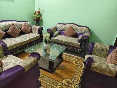 7 Seater Sofa With Table Available for Sale