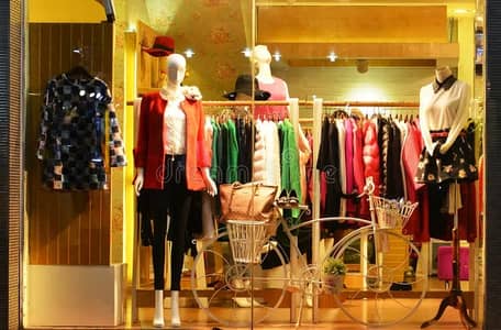 Commercial Shops for Sale on MM Alam Road Lahore | Record-Breaking Rental Income Available