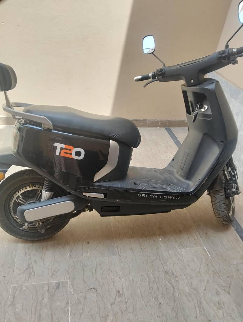 crown E bike 2
