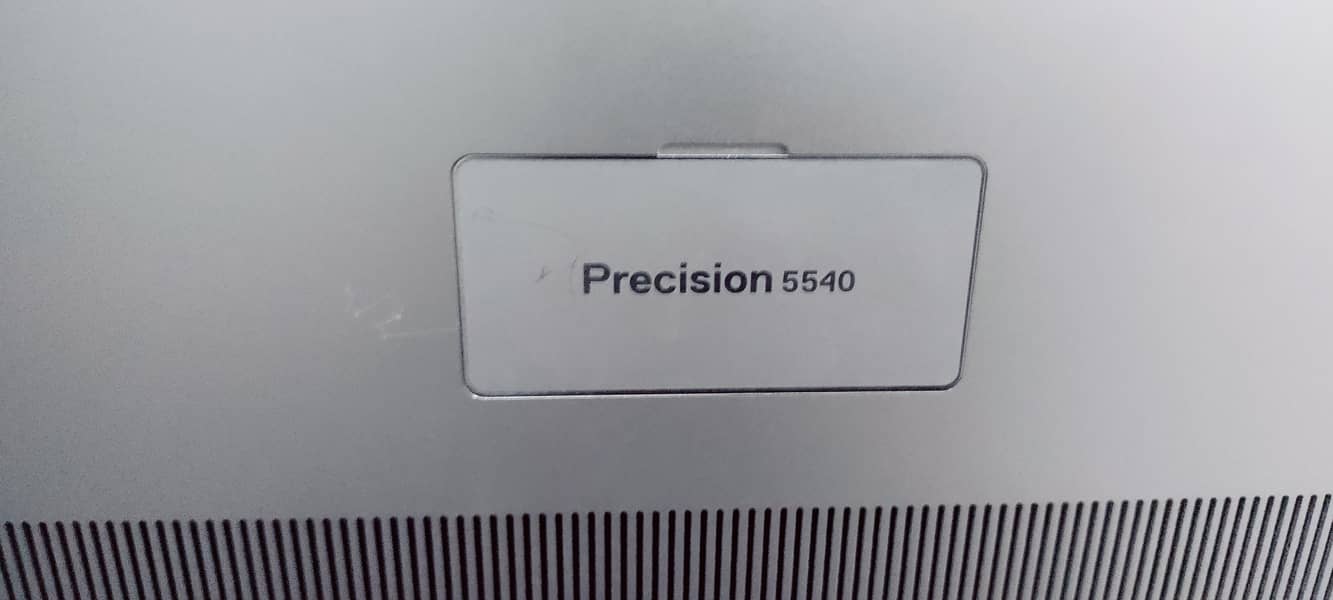 Dell precision 5540 4