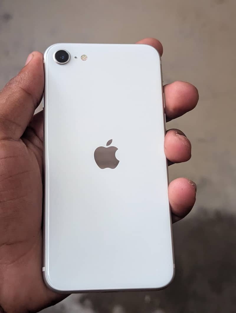 Apple iPhone SE 0