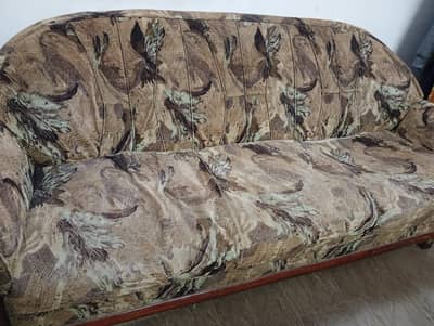 Used sofa set (5 seater), Pure wood (urgent sale)