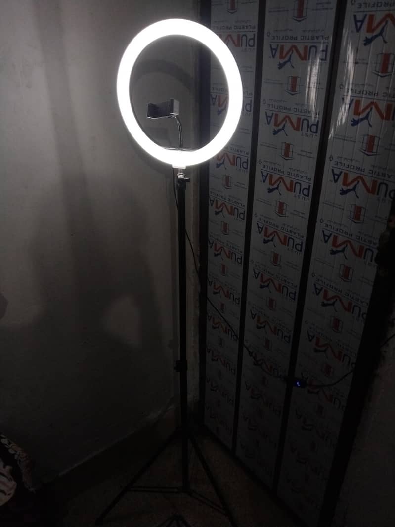 Ring light 1