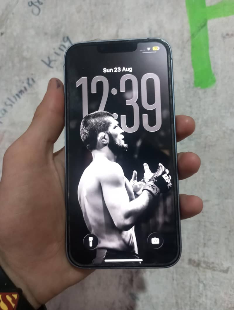 iPhone 14 10/10 condition 4