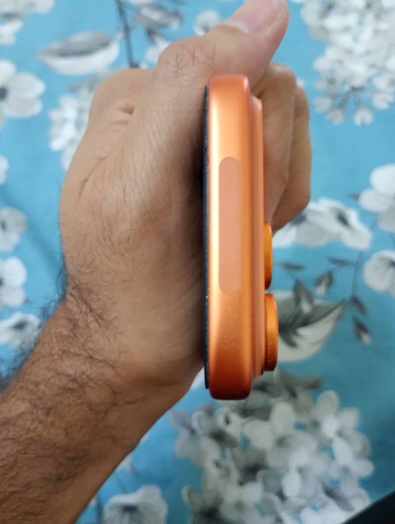 Apple iPhone 17 Pro 2