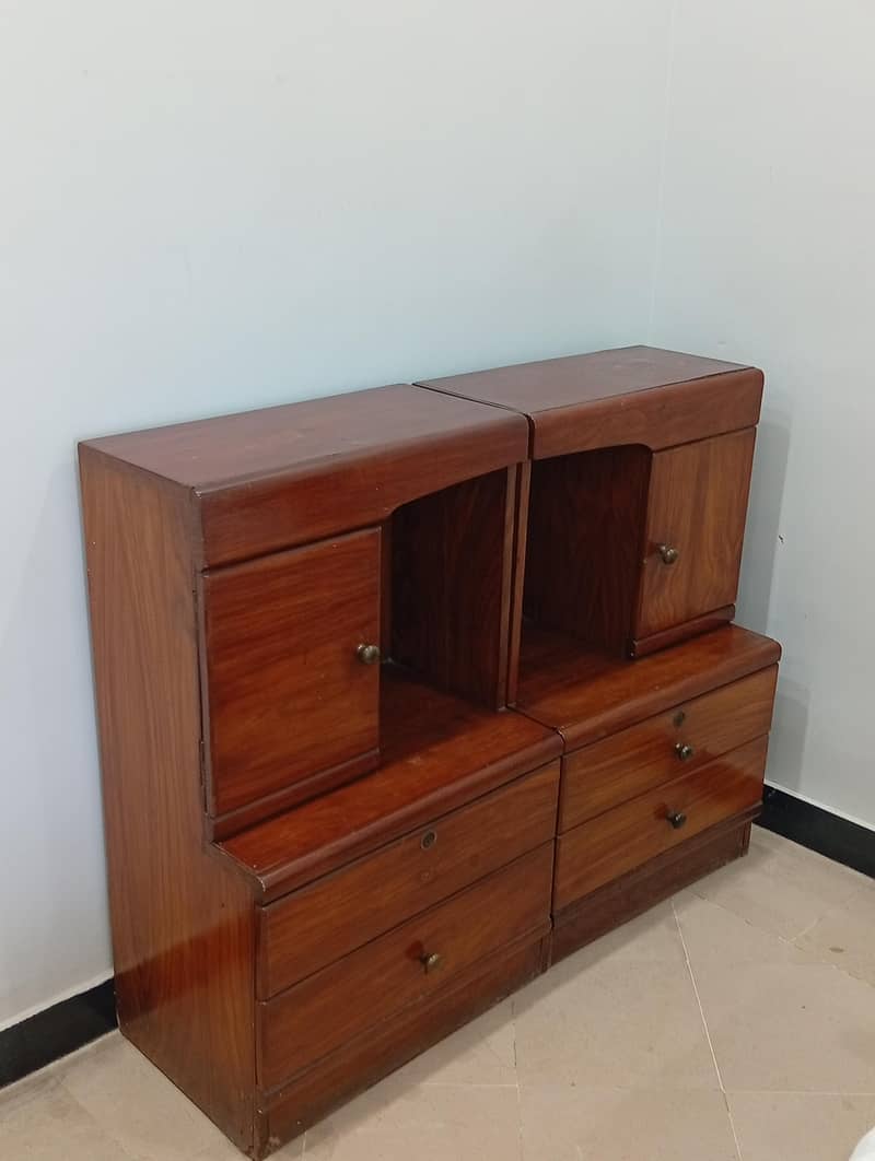 Side tables 1
