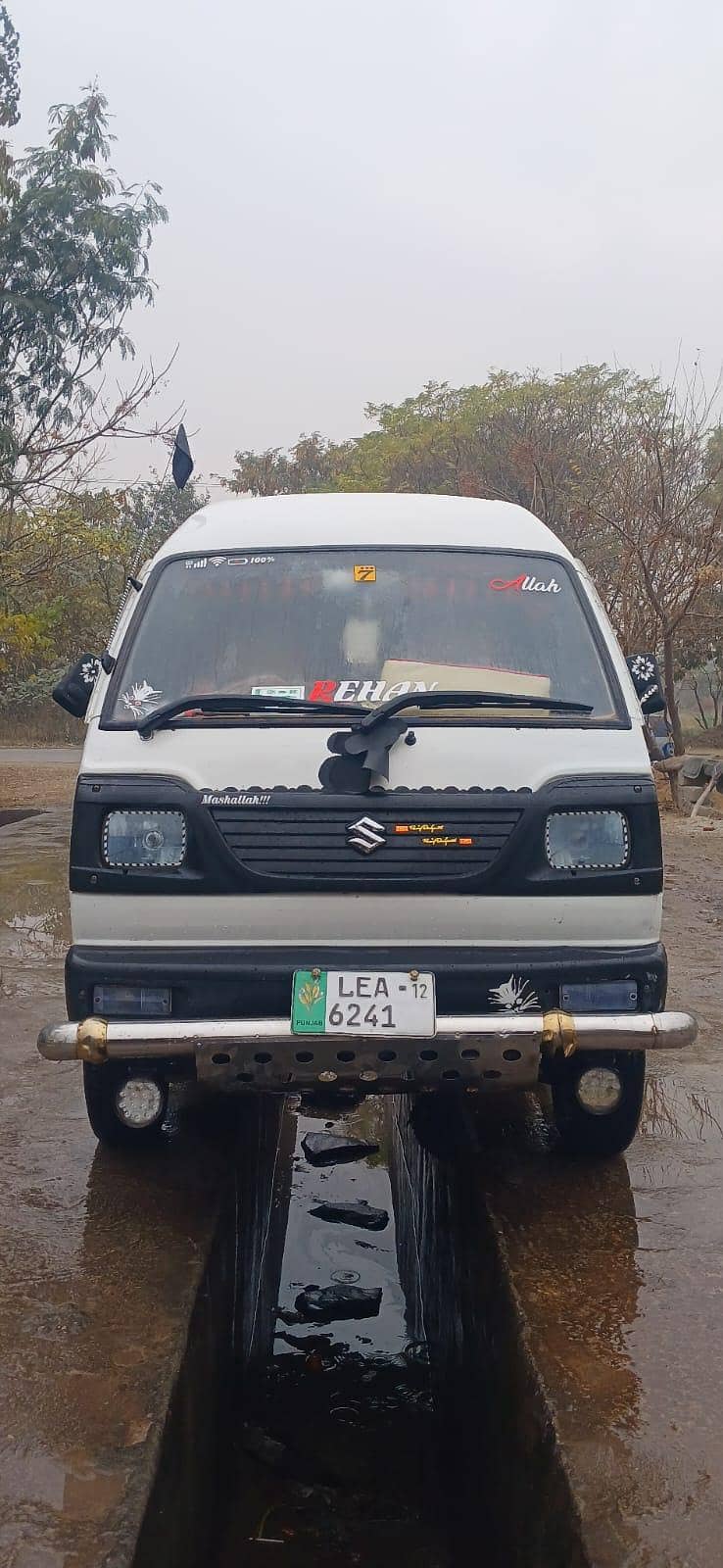 Suzuki Bolan 2012 0