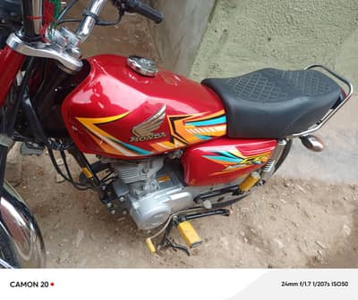new bike 10/9 jise chaye rabta kre
