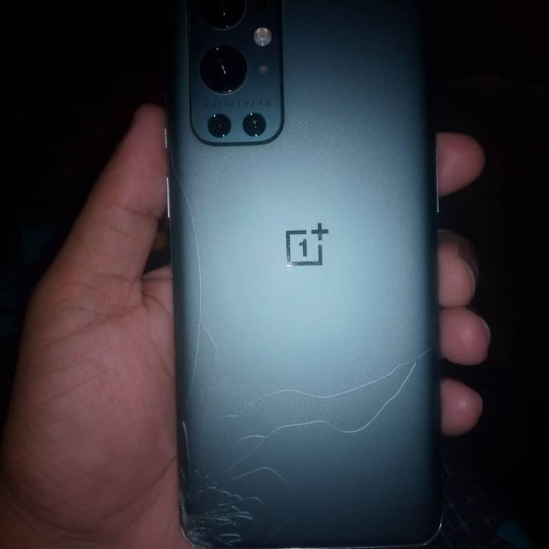 One Plus 9 Pro 0
