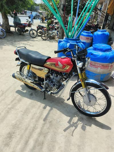 Honda red gold, special dishon 125 CG 2025modal
