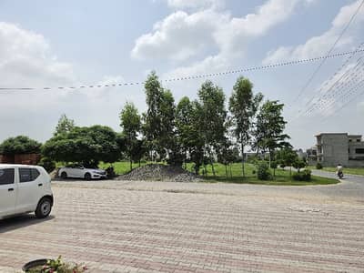 1 KANAL PLOT FOR SALE