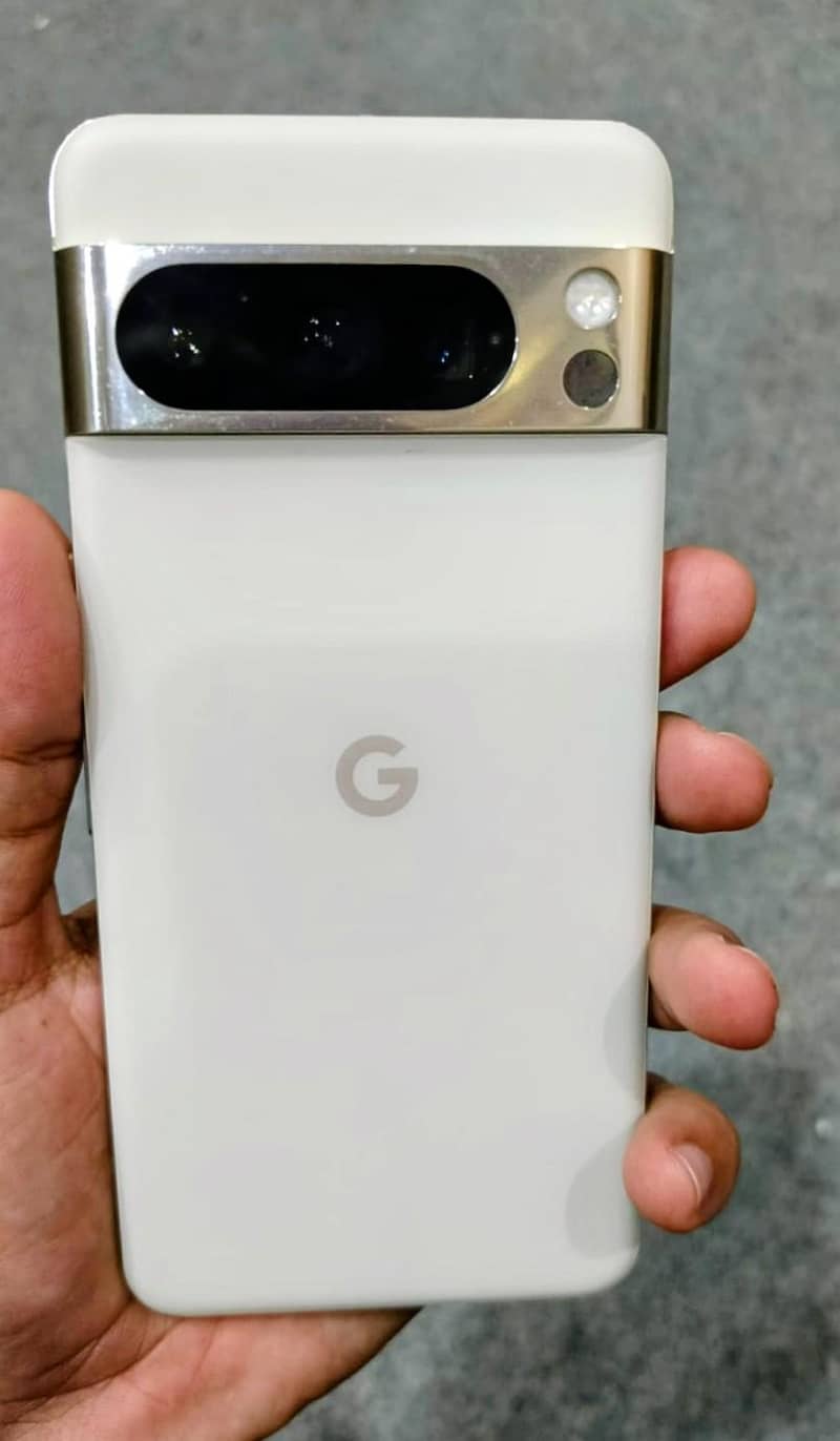 Google Pixel 8 Pro 0