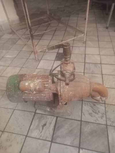 Motor injector pump