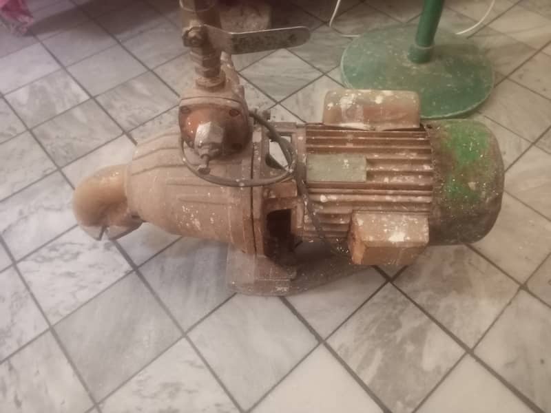 Motor injector pump 1
