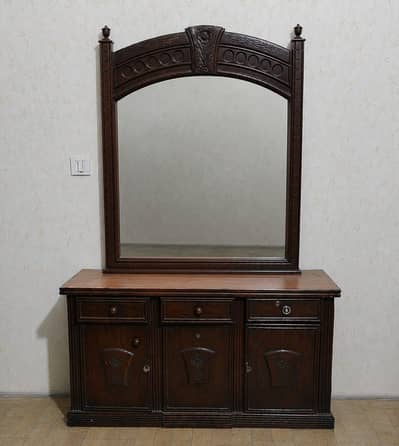 Wooden Dressing Table/8/10