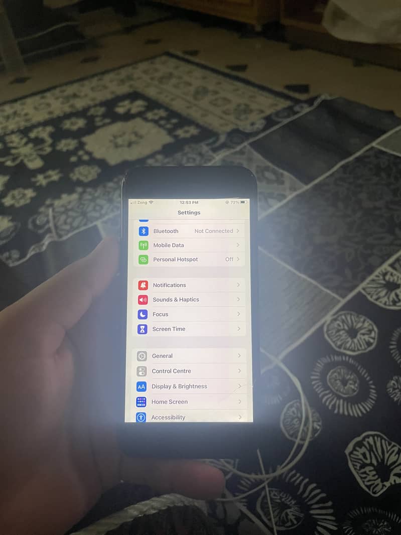 Apple iPhone 7 0