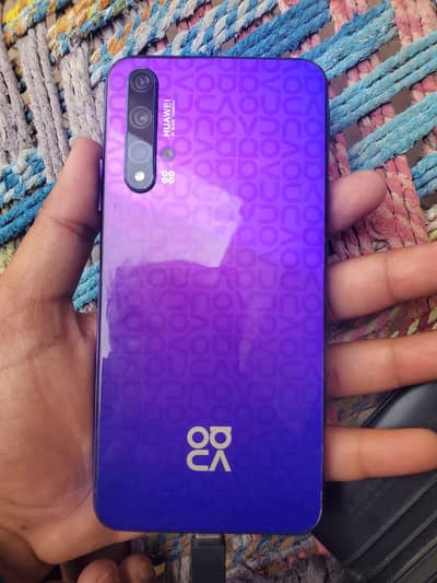 Huawei Nova 5T— 8GB / 128GB
