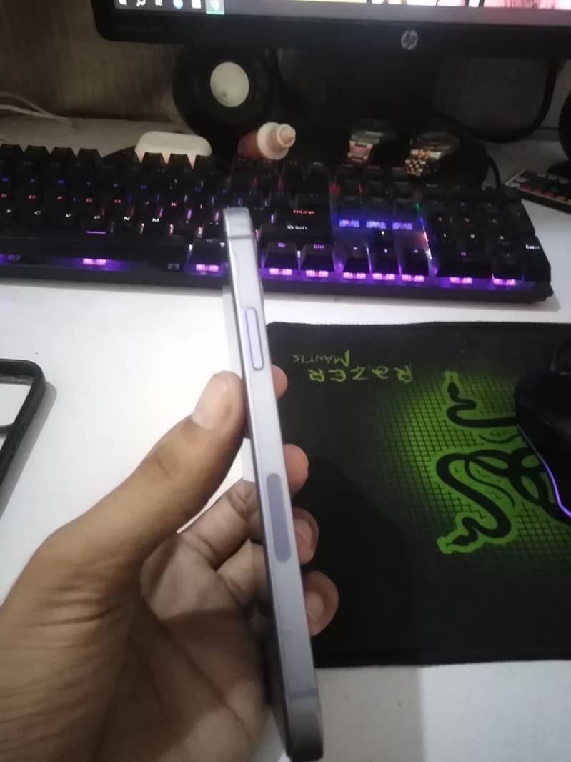 Apple iPhone 12 2