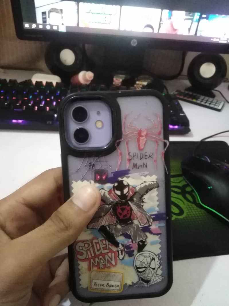 Apple iPhone 12 3