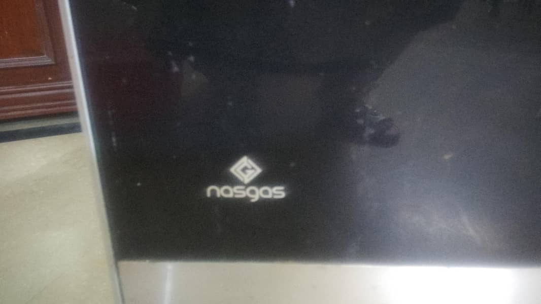 Nesgas 5 Burner Cooking Range – Powerful & Stylish Kitchen Solution 1