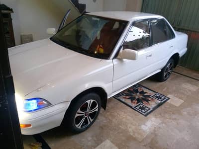 Toyota Corolla 1990