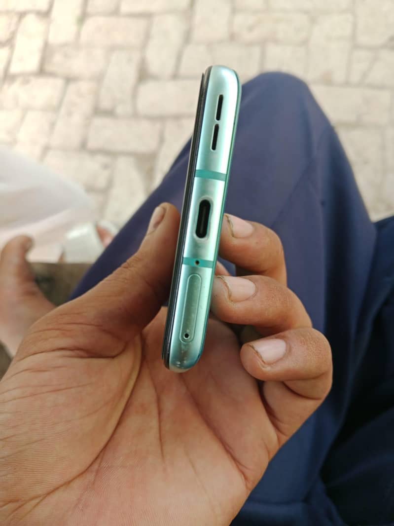 One Plus 8T 5