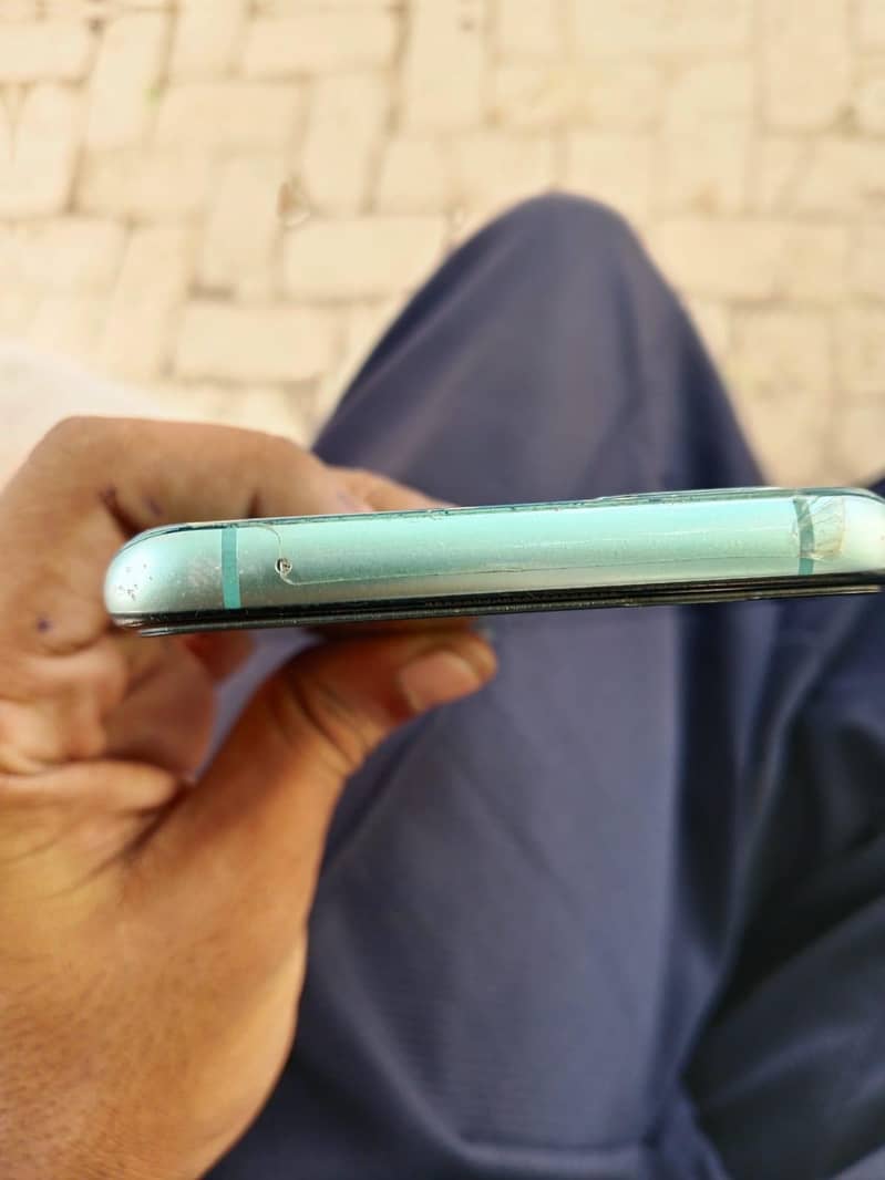 One Plus 8T 6